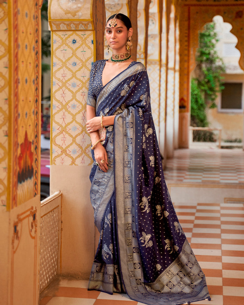Bright Grey Floral Printed Saree With Unstitched Blouse