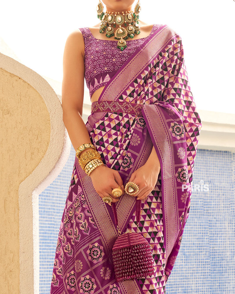 Pink & White Geometric Printed Embellished Zari Border Silk Saree with Unstitched Blouse