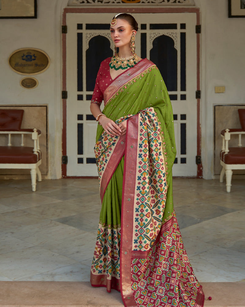 Green Cotton Silk Saree With Unstitched Blouse