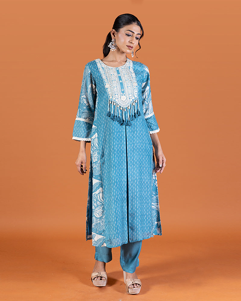 Blue Embroider Embellished Kurta and Pant Set