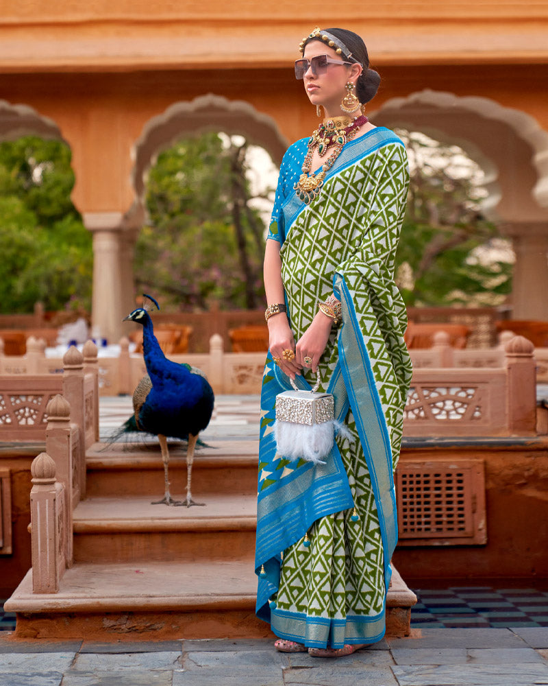 Peacock Green Cotton Silk Saree With Unstitched Blouse