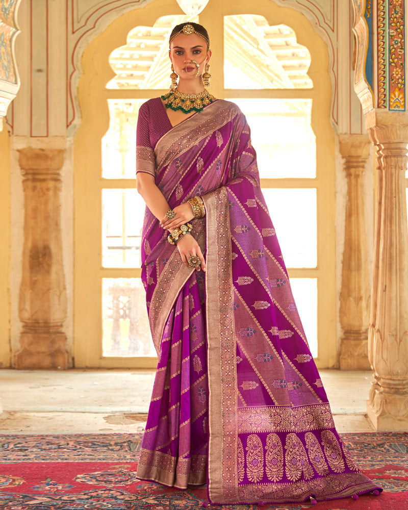 Dark Magenta Floral Printed Saree With Unstitched Blouse