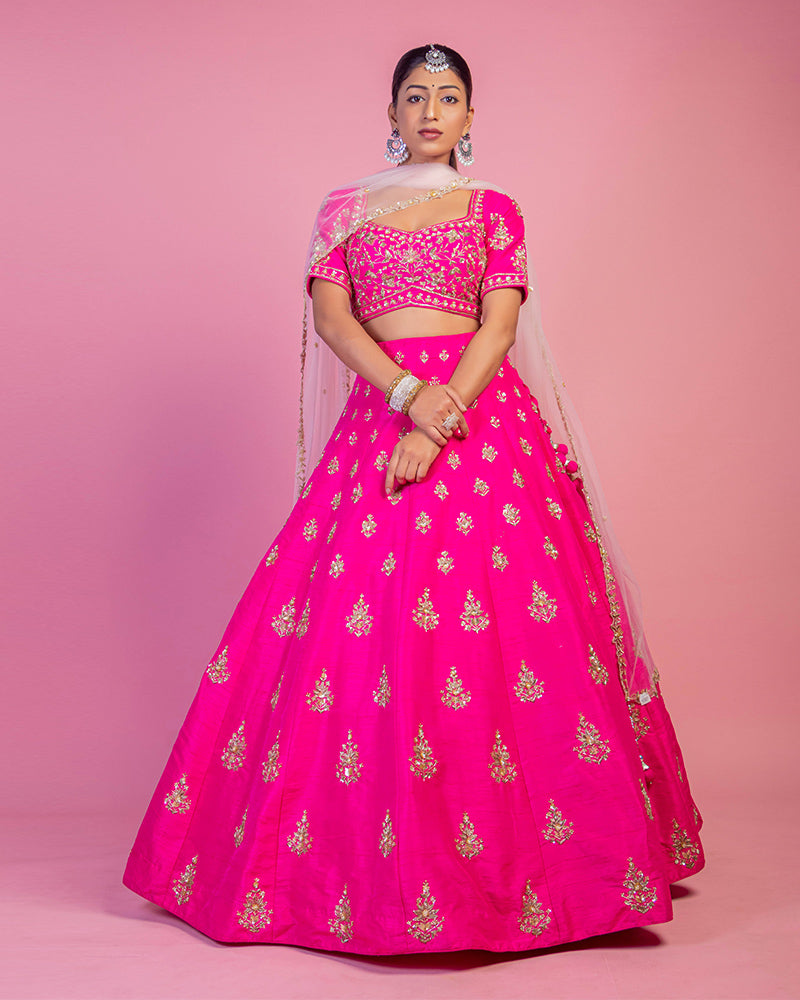Deep Pink Floral Embroidered lehenga choli With Dupatta