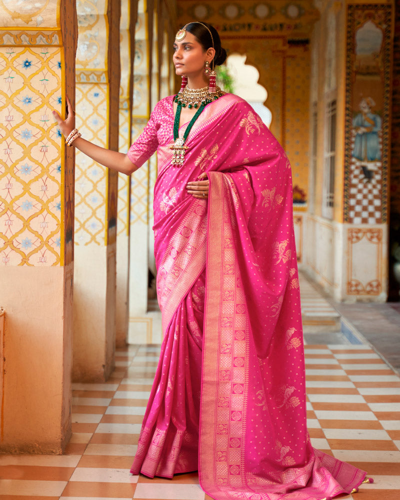 Light Pink Floral Printed Saree With Unstitched Blouse