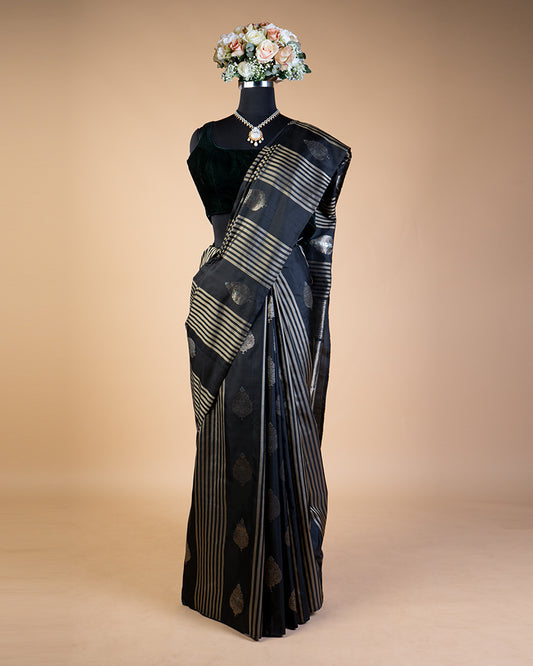 Black Stripe Line Silk Saree With Unstitched Blouse
