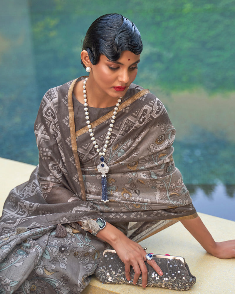 Natural Grey Printed Chiffon Saree With Unstitched Blouse Piece