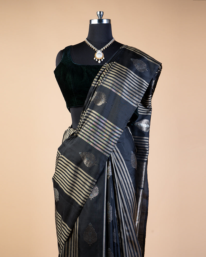 Black Stripe Line Silk Saree With Unstitched Blouse