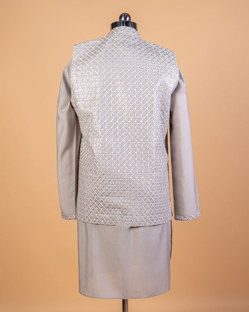 Grey Men’s Kurta Set With Sequins And Thread Embroidered Coat