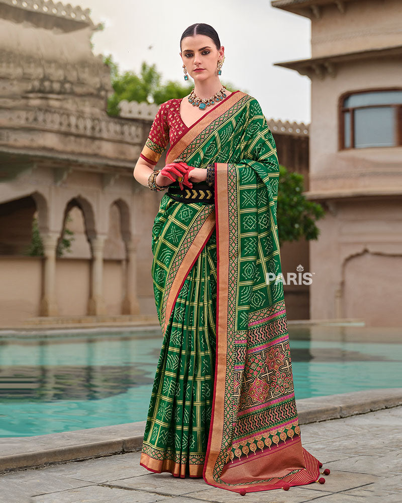 Dark Green Bandhani Printed Silk Saree with Unstitched Blouse 01