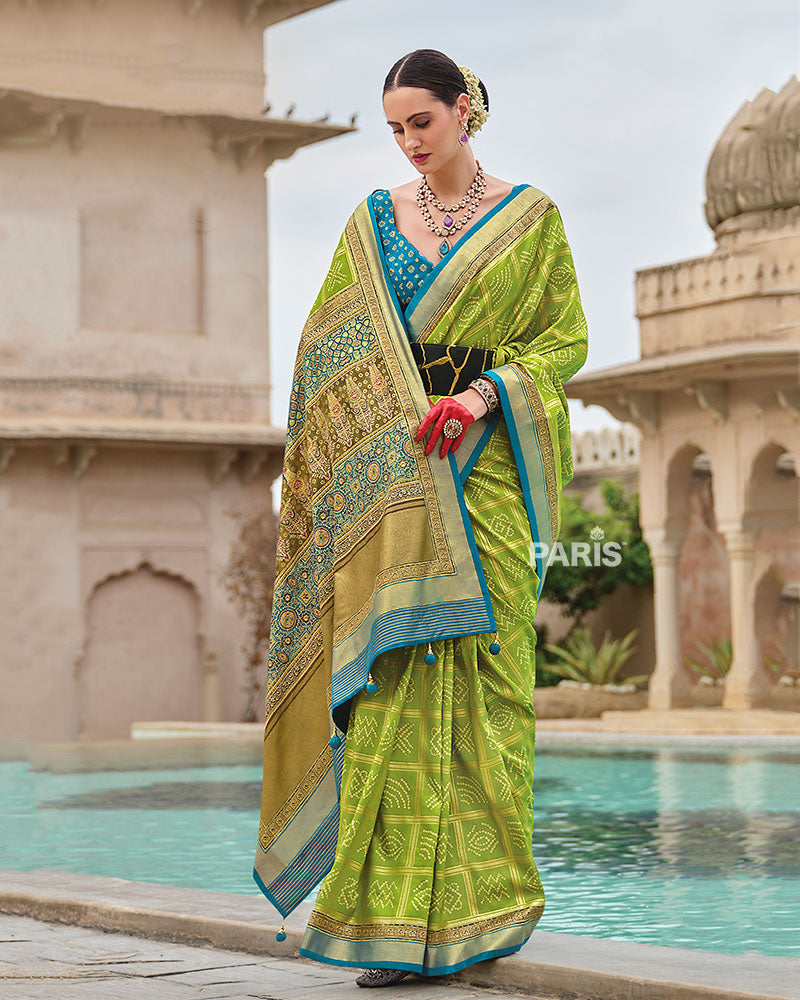 Green Bandhani Printed Silk Saree with Unstitched Blouse 01