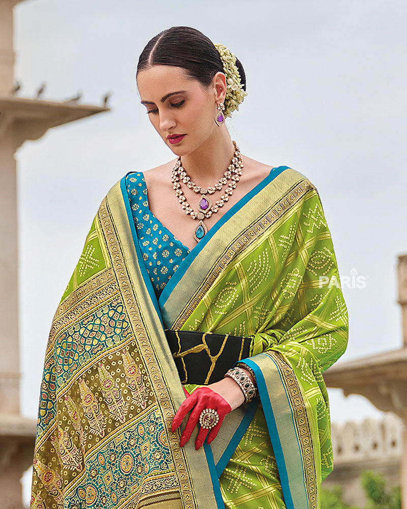 Green Bandhani Printed Silk Saree with Unstitched Blouse 02